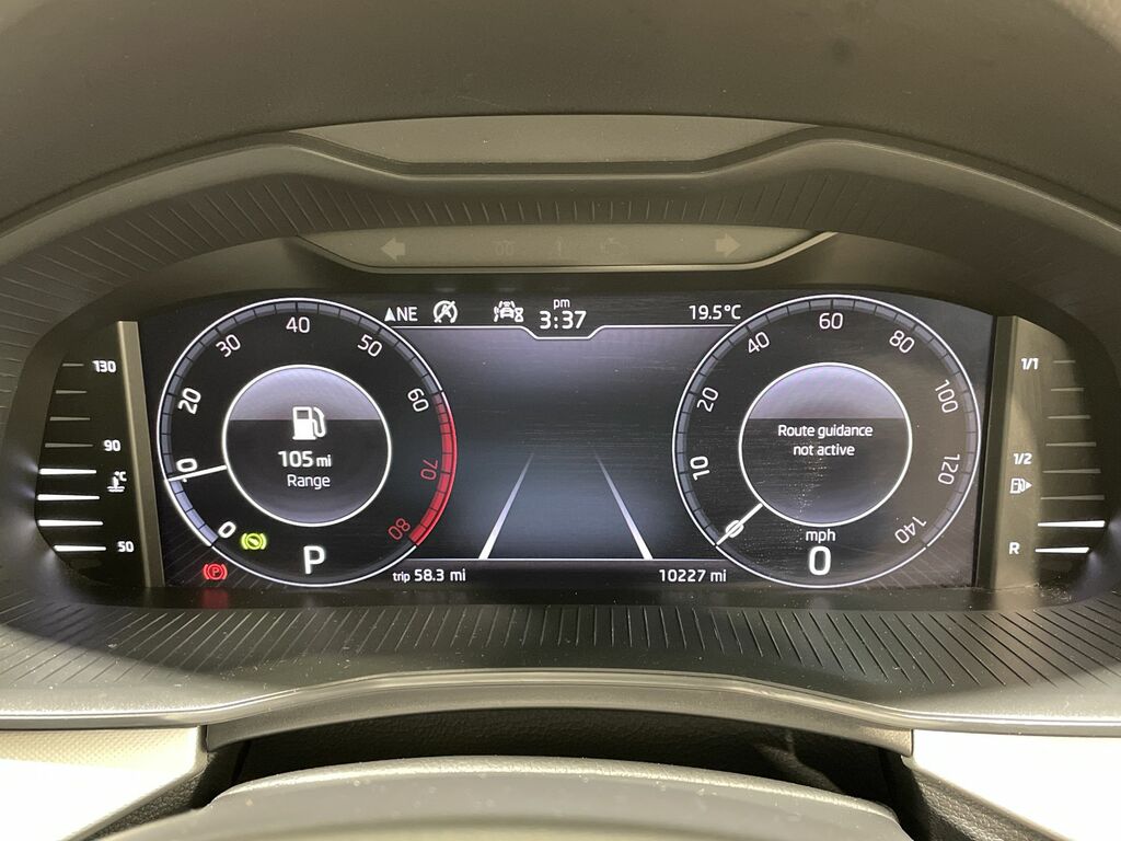 Skoda Kamiq Se L 1.5 Tsi 150 Ps Dsg Brown #43