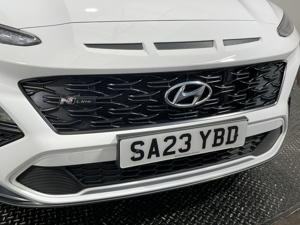 Hyundai Kona N Line T-gdi Mhev White #6