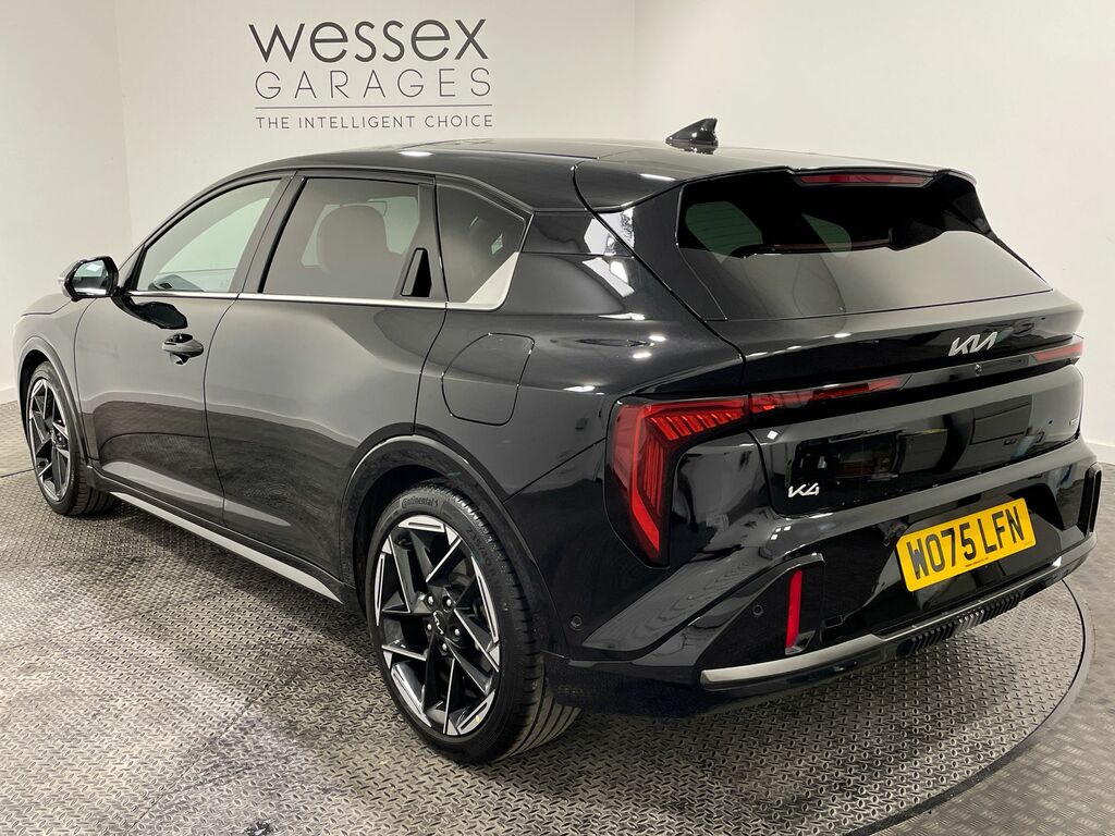 Kia K4 1.6T-gdi 180 Gt-line S Dct WO75LFN Black #4
