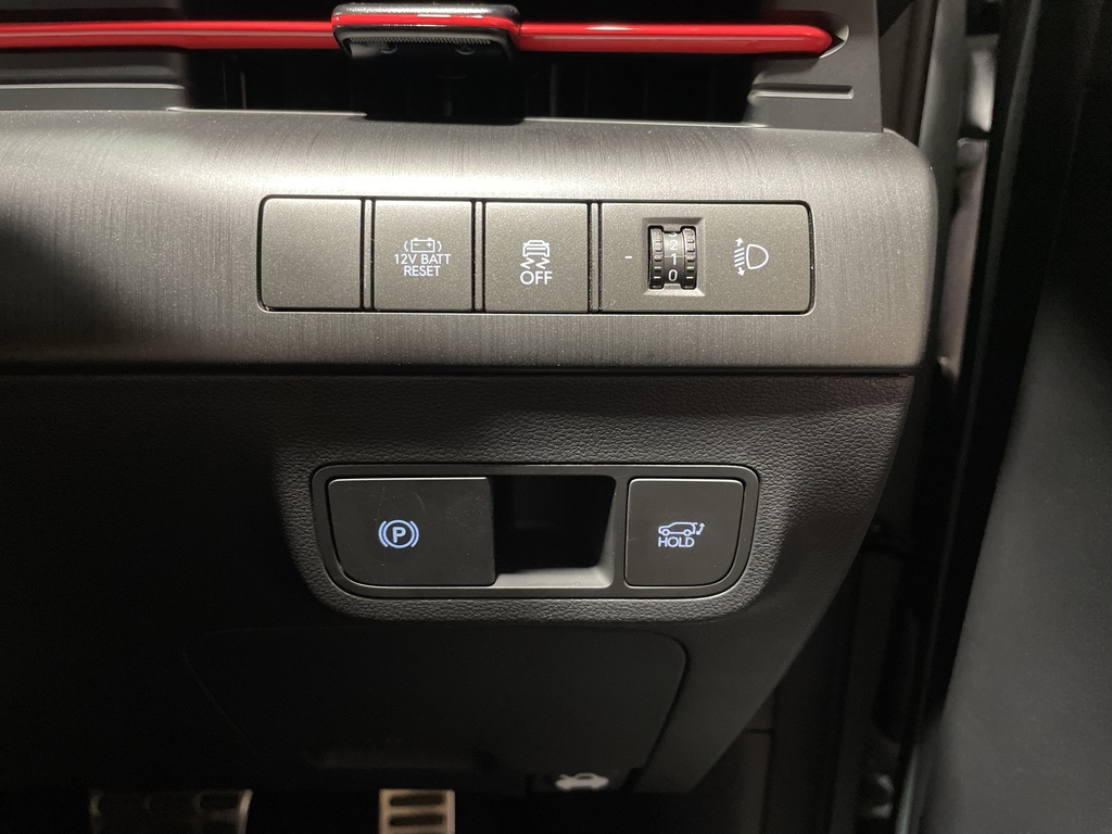 Hyundai Kona 65.4Kwh Ultimate Suv 218 Ps Red #45