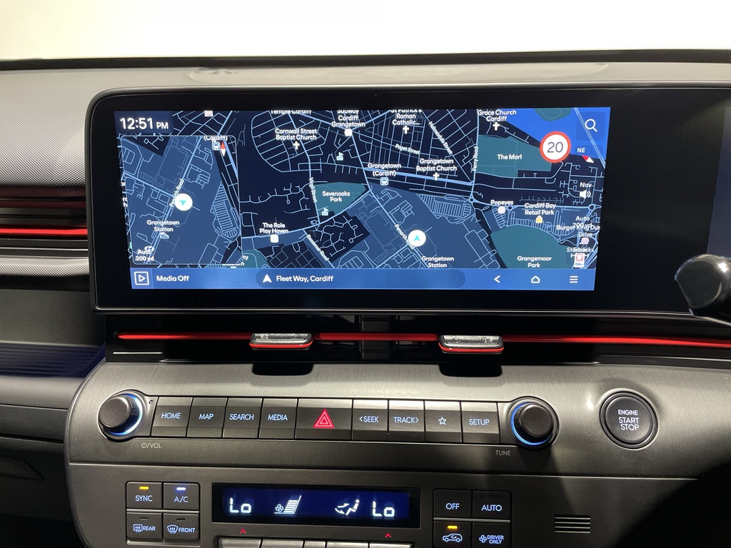 Hyundai Kona 65.4Kwh Ultimate Suv 218 Ps Red #27