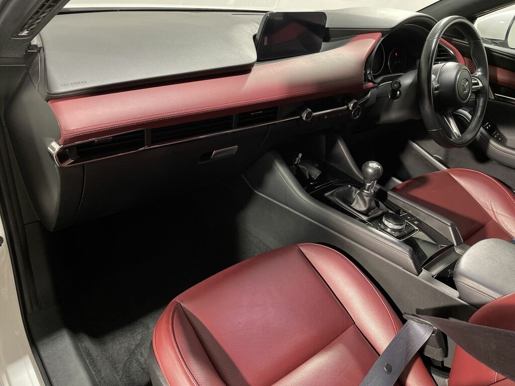 Mazda 3 2.0 E-skyactiv G Mhev Se-l Brown #3