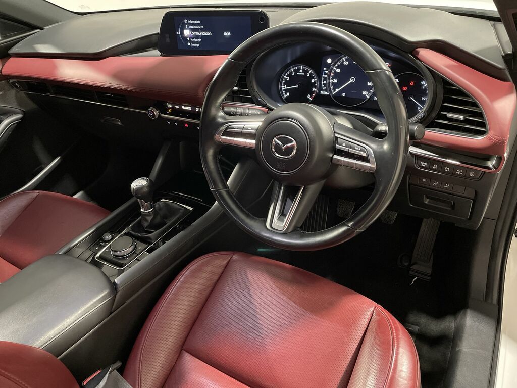 Mazda 3 2.0 E-skyactiv G Mhev Se-l Brown #37