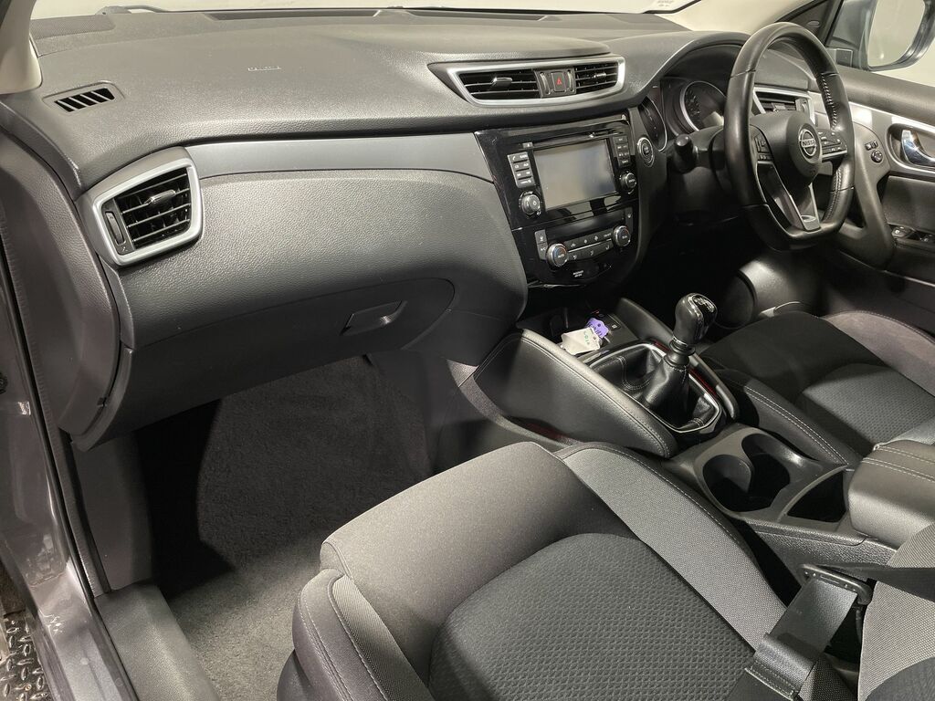 Nissan Qashqai N-connecta Dig-t Grey #3