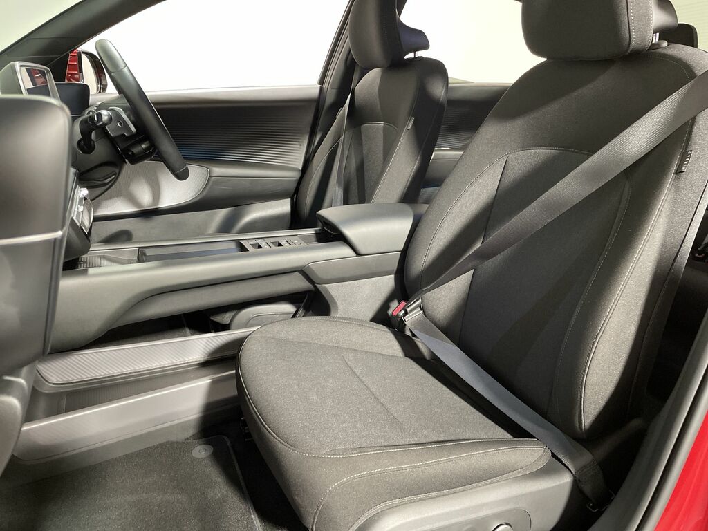 Hyundai Ioniq 6 6 77.4Kwh Ultimate Saloon 228 P Grey #34