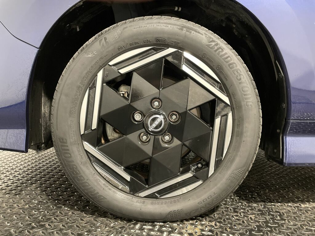 Nissan Leaf Tekna Grey #8
