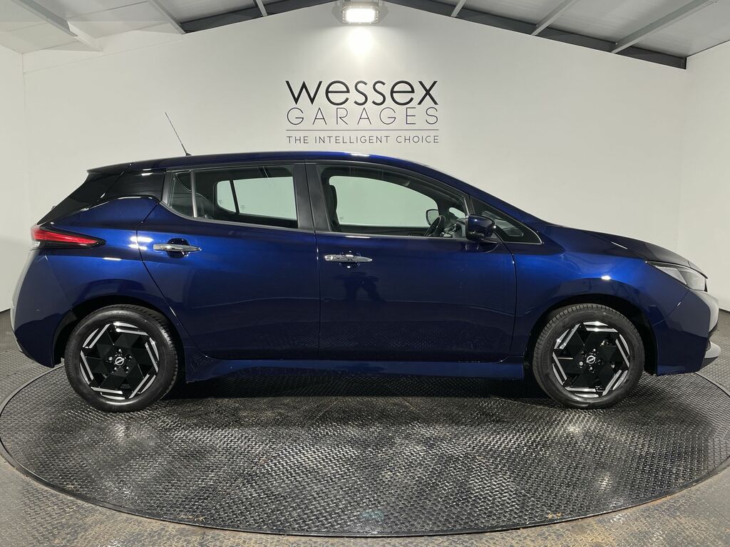 Nissan Leaf Tekna Grey #7