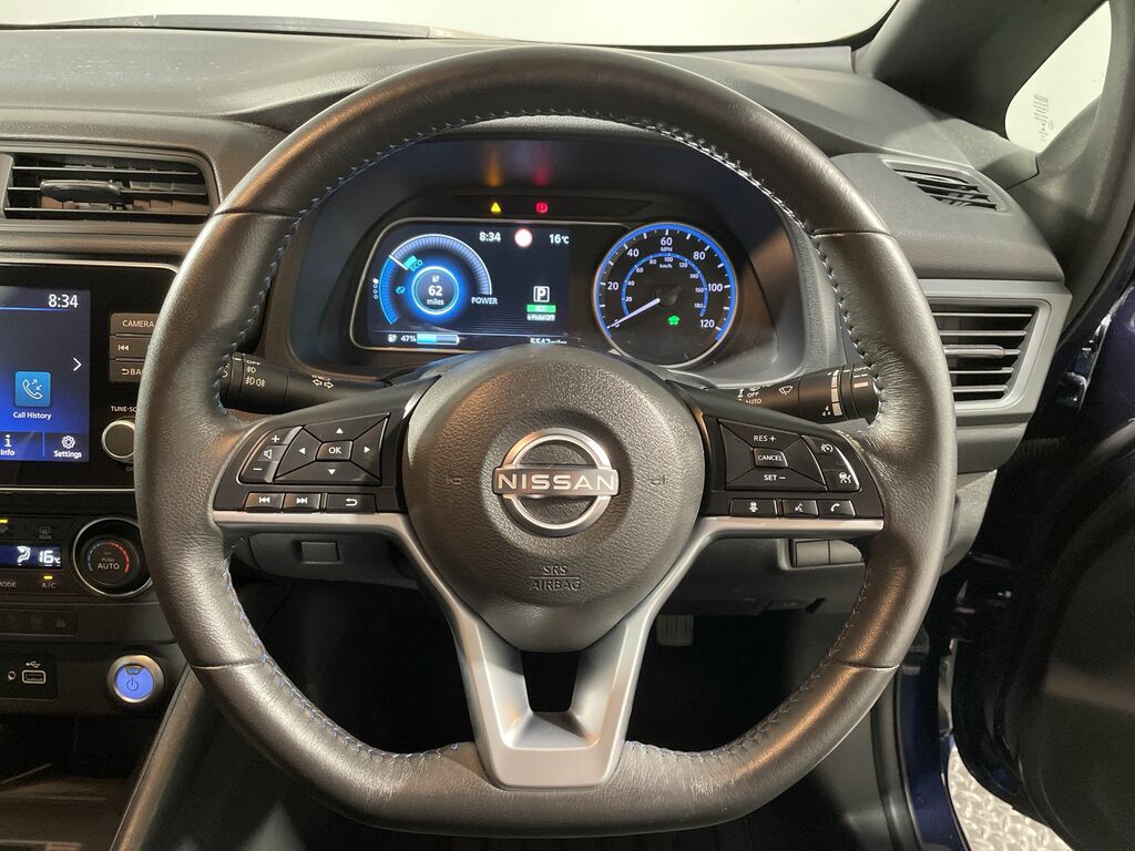Nissan Leaf Tekna Grey #46