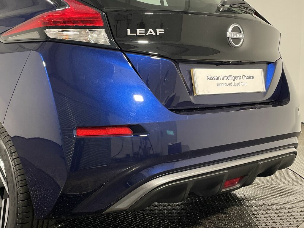 Nissan Leaf Tekna Grey #21