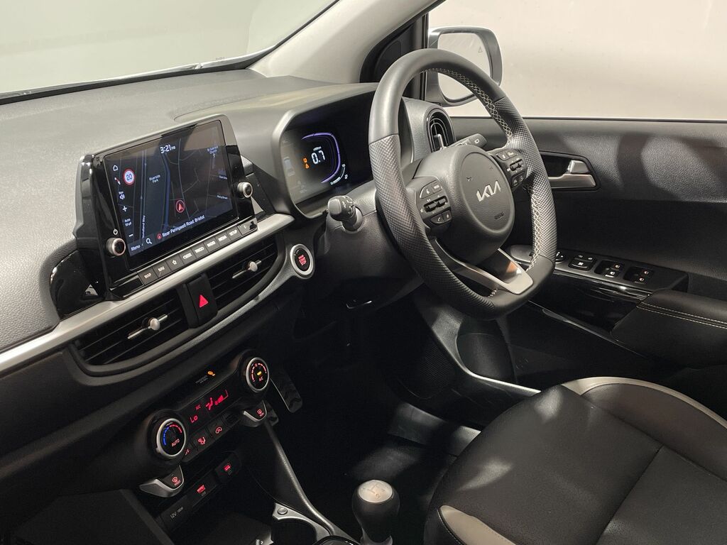 Kia Picanto 1.0 Gt-line S MV75UTN White #2
