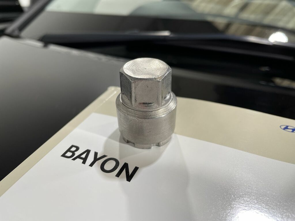 Hyundai Bayon Premium Grey #43
