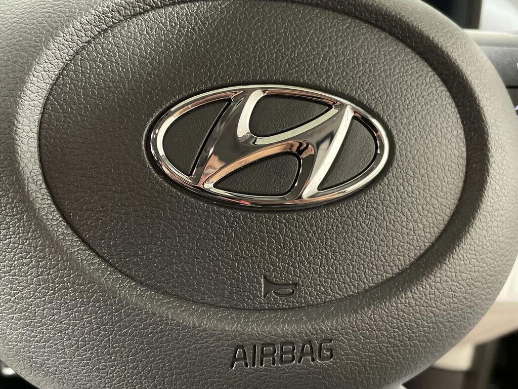Hyundai Bayon Premium Grey #40