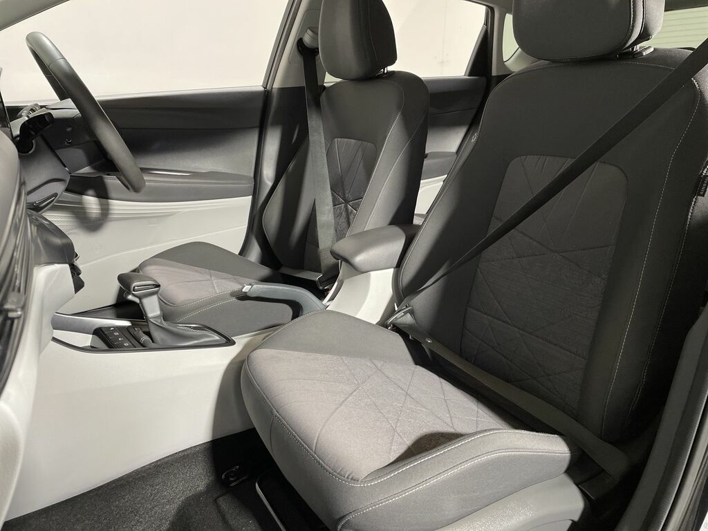 Hyundai Bayon Premium Grey #25