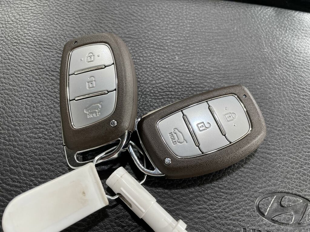 Hyundai Bayon Premium Grey #44
