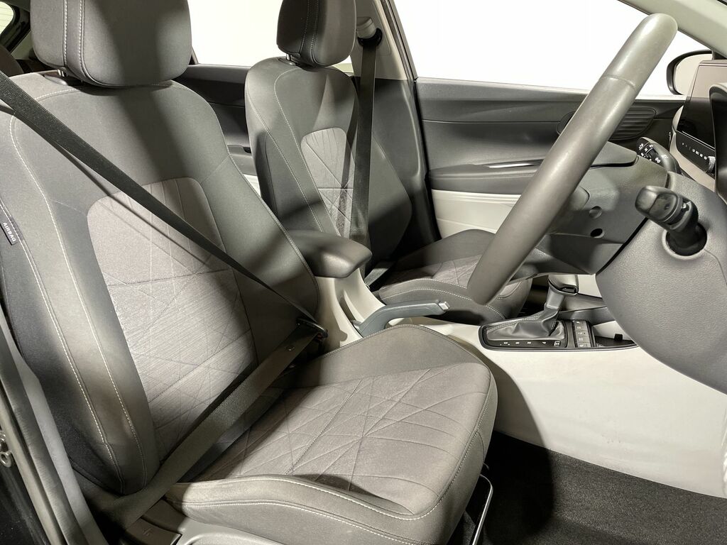 Hyundai Bayon Premium Grey #19
