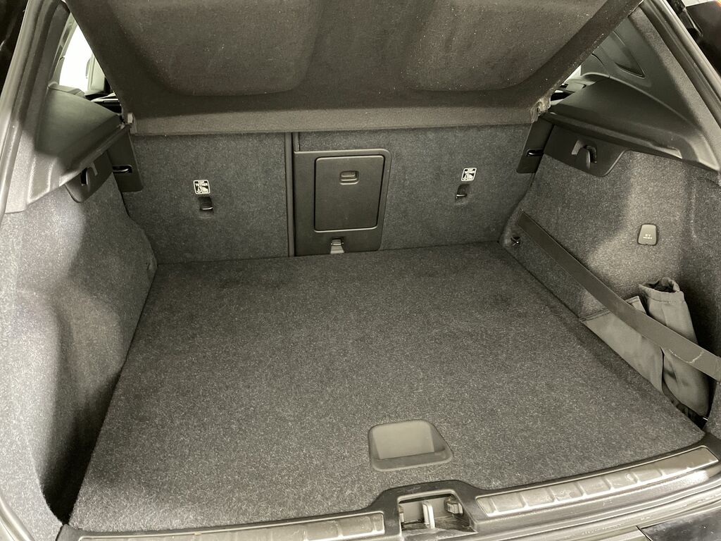 Volvo XC40 T3 Inscription Black #21