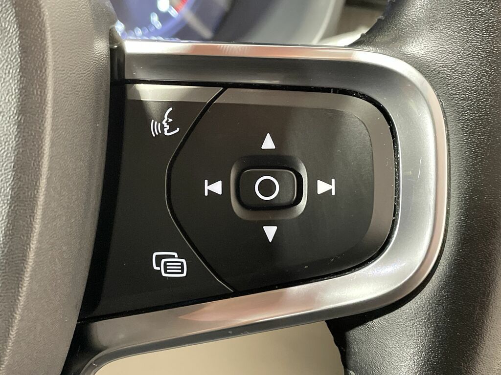 Volvo XC40 T3 Inscription Black #48