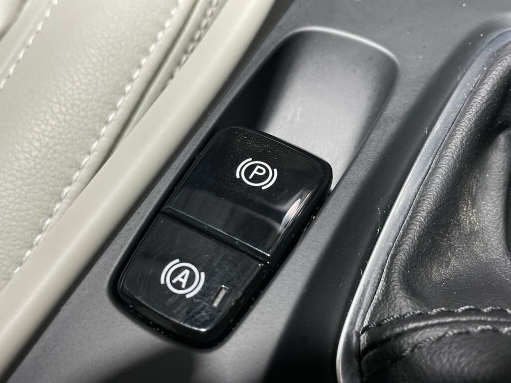 Volvo XC40 T3 Inscription Black #37