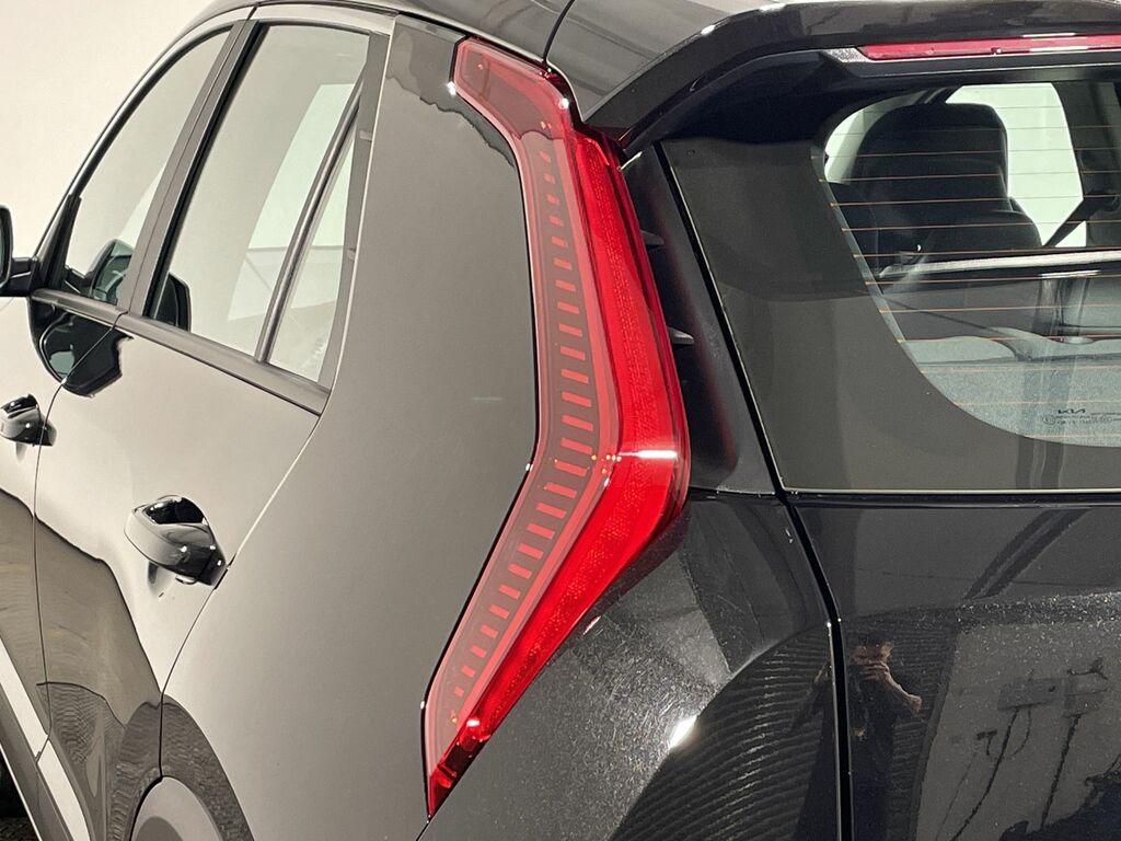 Kia e-Niro 64.8Kwh 2 Red #19