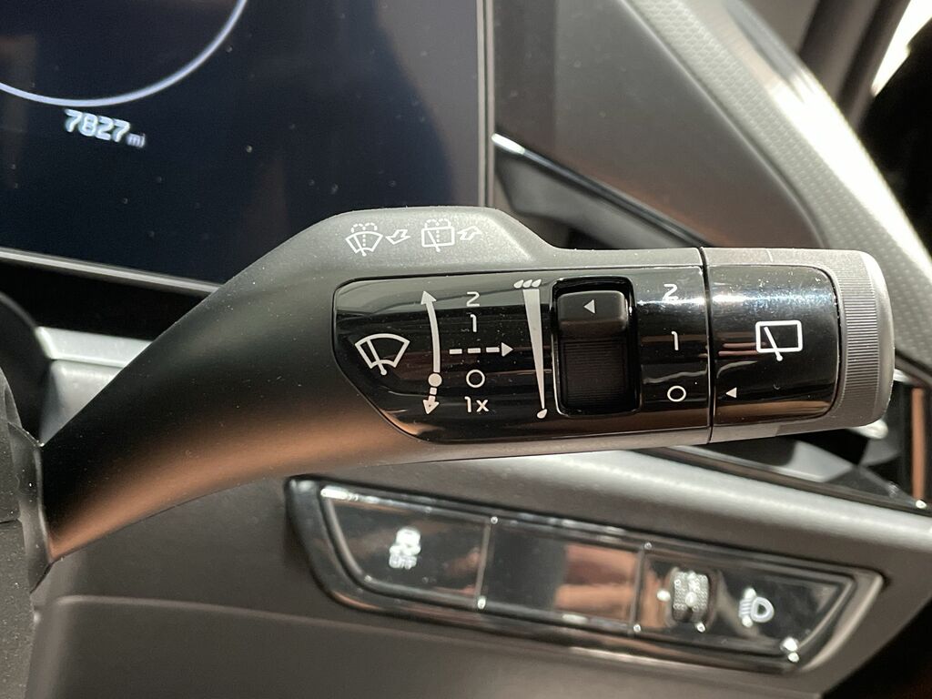 Kia e-Niro 64.8Kwh 2 Red #44