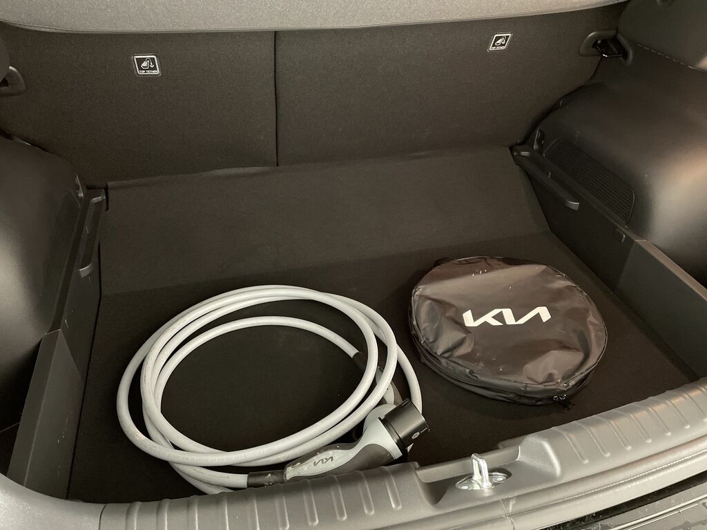 Kia e-Niro 64.8Kwh 2 Red #21