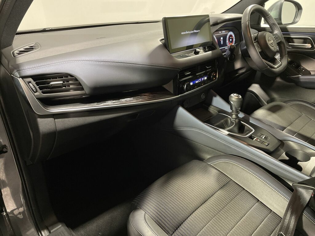 Nissan Qashqai 1.3 Dig-t Mh Tekna DT73EEY Grey #3