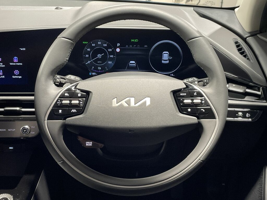 Kia e-Niro 150Kw 3 65Kwh Red #46