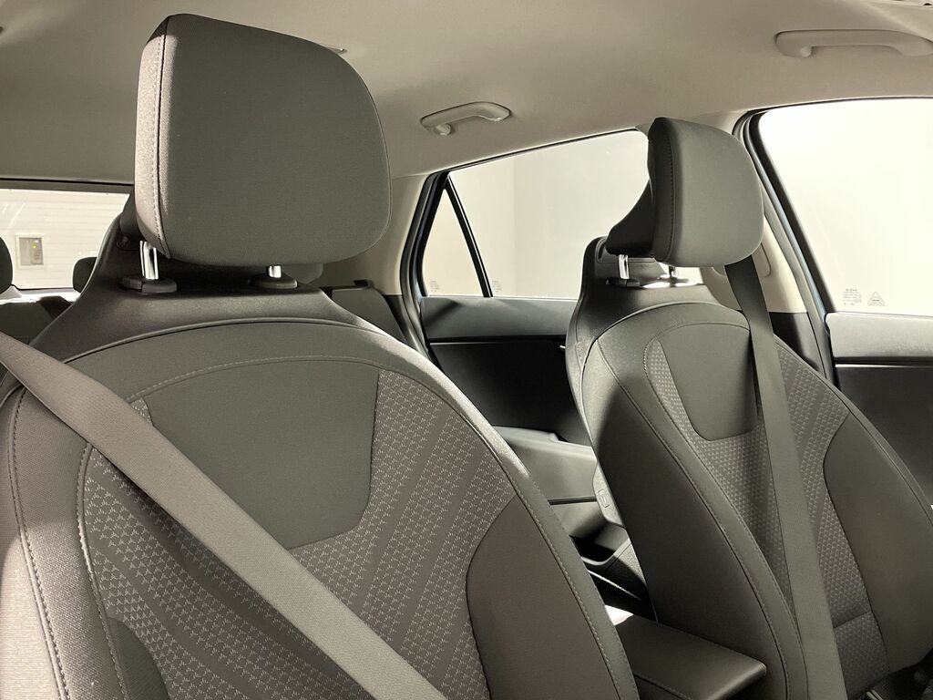 Kia e-Niro 150Kw 3 65Kwh Red #37