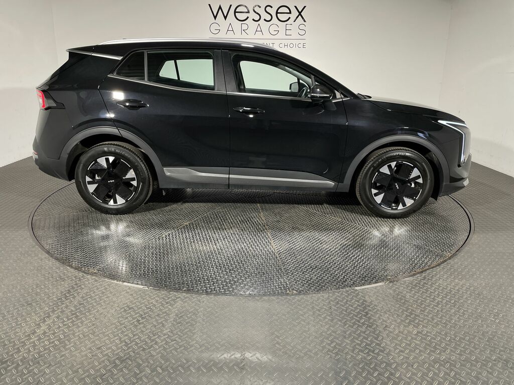 Kia Sportage Pure Hev CN75YLP Black #5