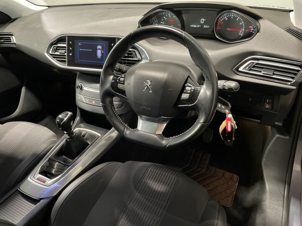 Peugeot 308 Tech Edition Red #38