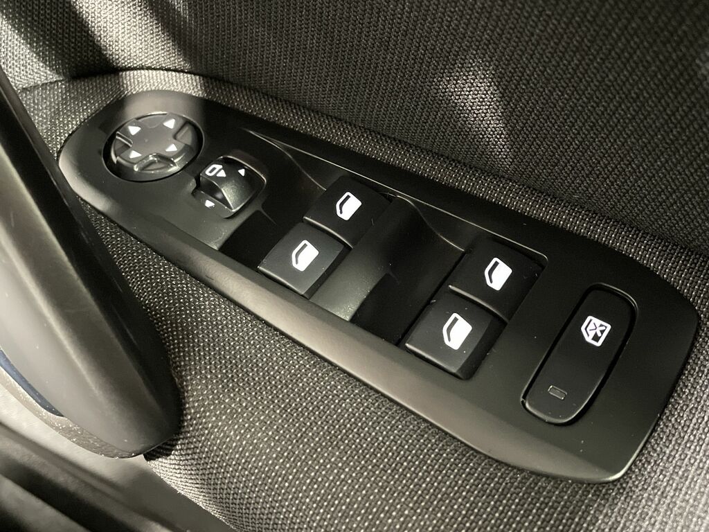 Peugeot 308 Tech Edition Red #37