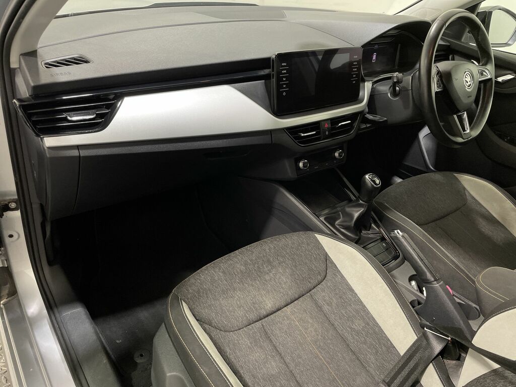 Skoda Kamiq Se L Tsi Silver #3
