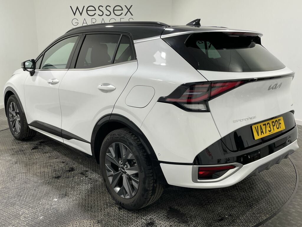 Kia Sportage 1.6T Gdi 207 Hev Gt-line VA73POF White #4