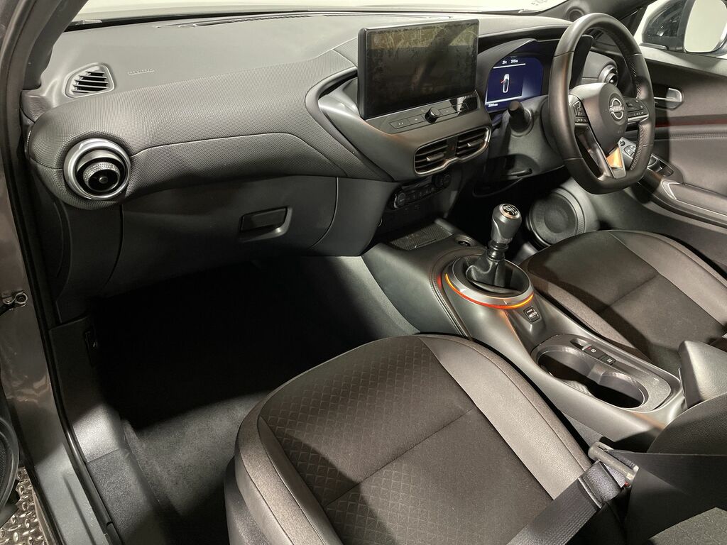Nissan Juke 1.0 Dig-t N-connecta Grey #3