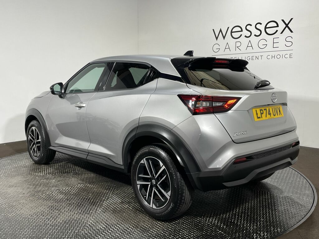 Nissan Juke Tekna Black #11