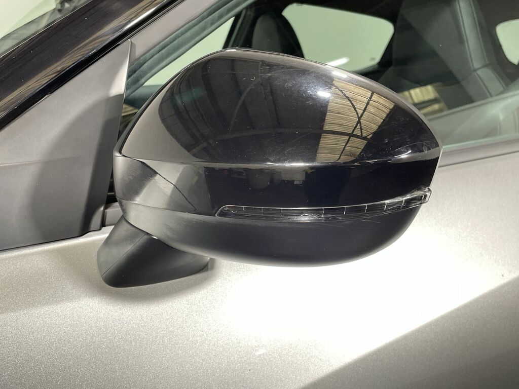 Nissan Juke Tekna Black #10