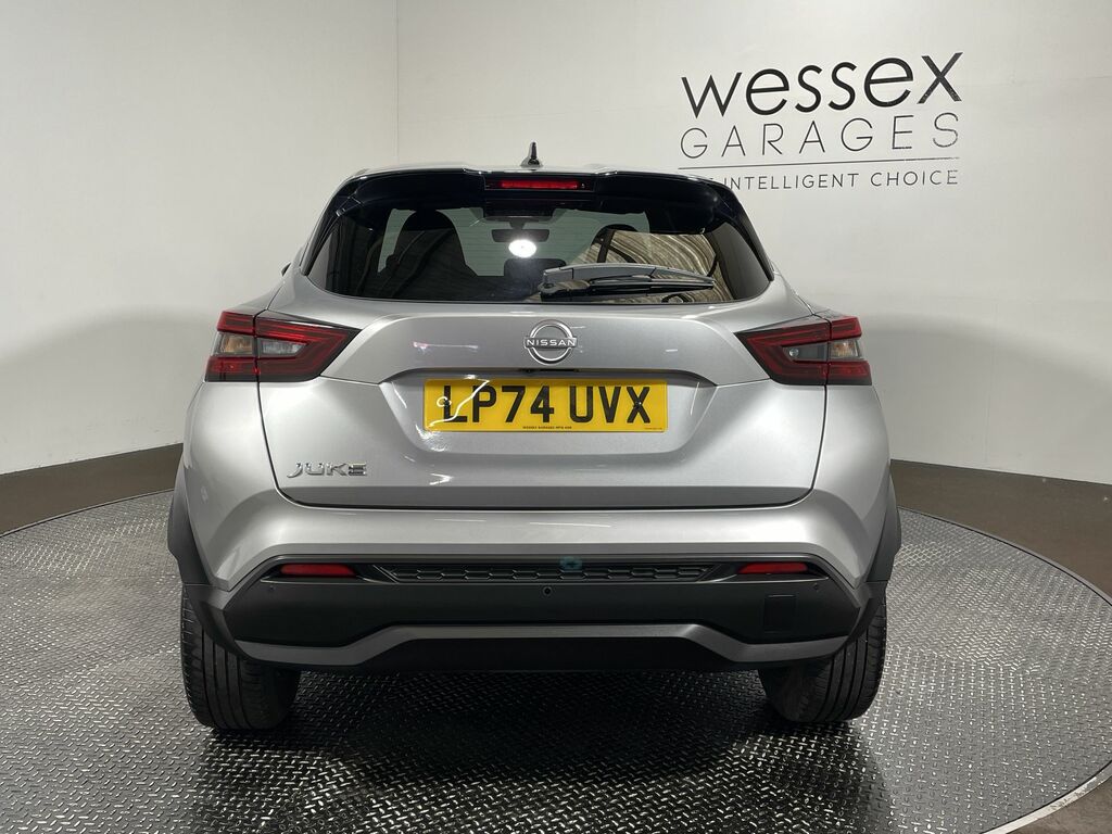 Nissan Juke Tekna Black #12