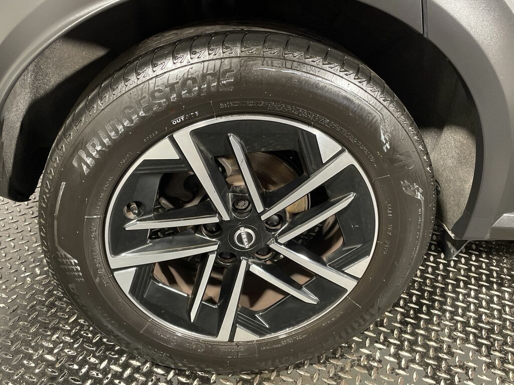 Nissan Juke Tekna Black #46