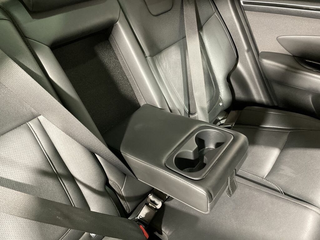 Hyundai Tucson Ultimate Silver #24