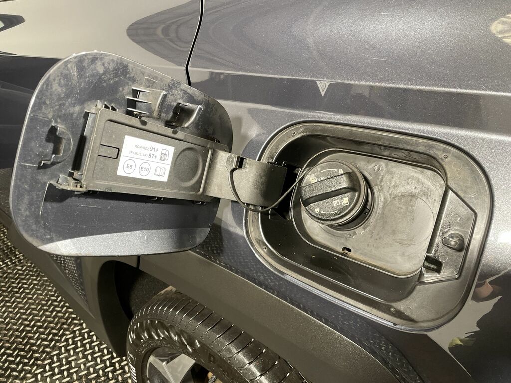 Hyundai Tucson Ultimate Silver #53