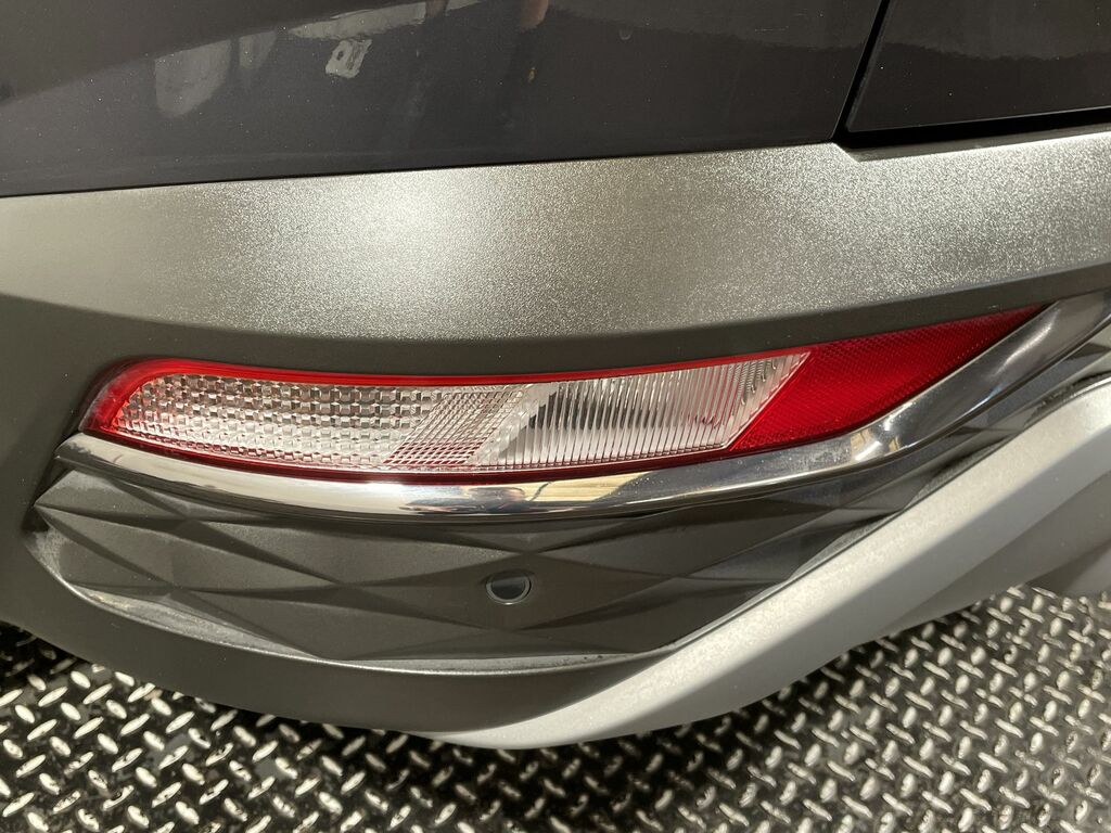 Hyundai Tucson Ultimate Silver #16