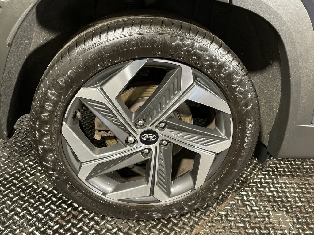 Hyundai Tucson Ultimate Silver #54