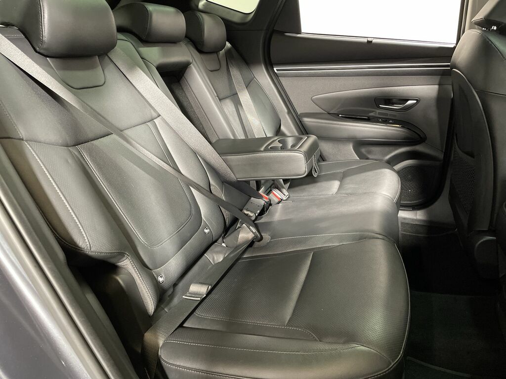 Hyundai Tucson Ultimate Silver #23
