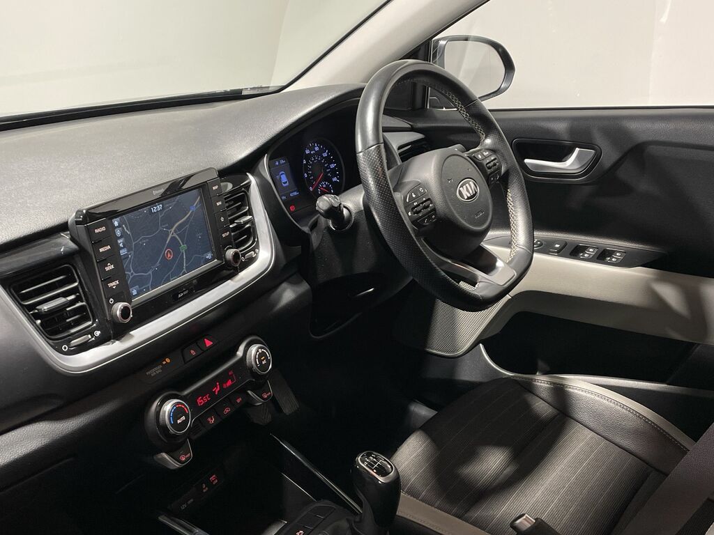 Kia Stonic 1.0T Gdi 3 Black #2