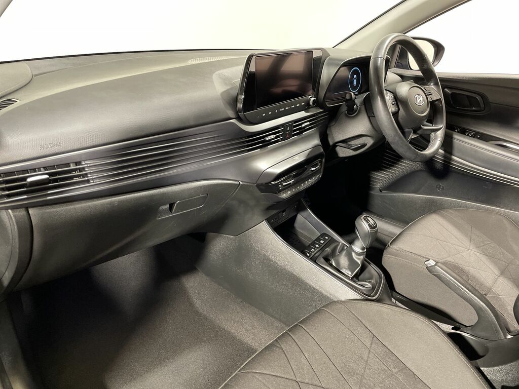 Hyundai Bayon Se Connect Blue #23
