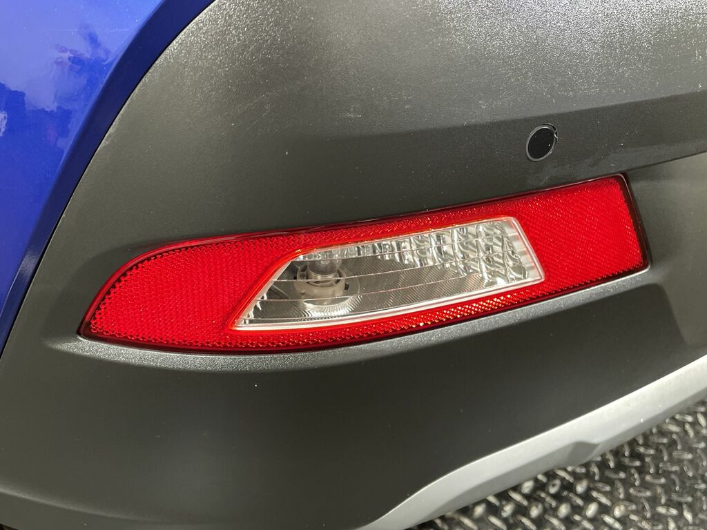 Hyundai Bayon Se Connect Blue #13