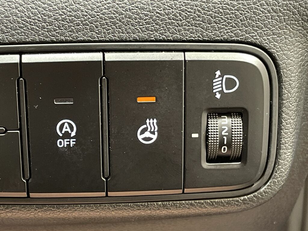 Hyundai Bayon Se Connect Blue #32