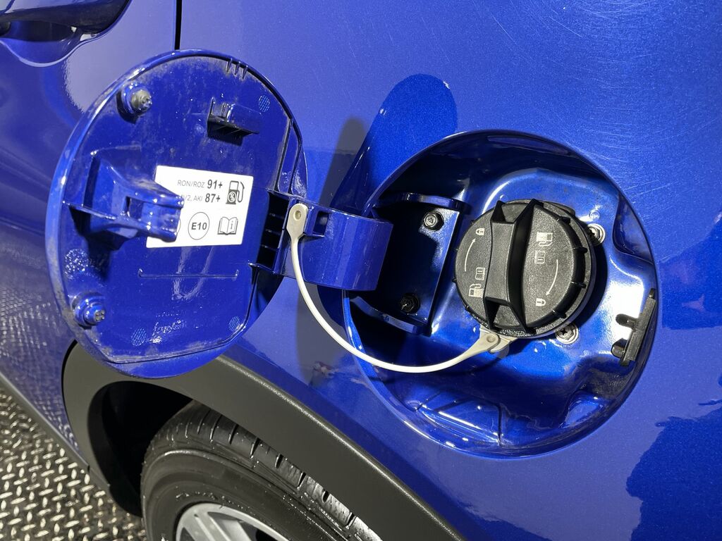 Hyundai Bayon Se Connect Blue #46