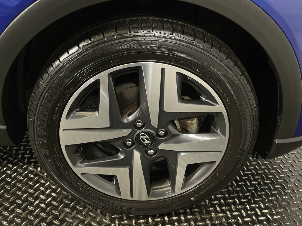 Hyundai Bayon Se Connect Blue #48
