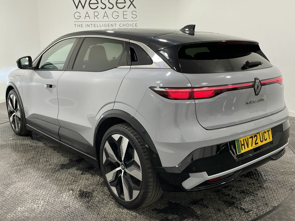 Renault Megane E-Tech Techno Ev Black #4